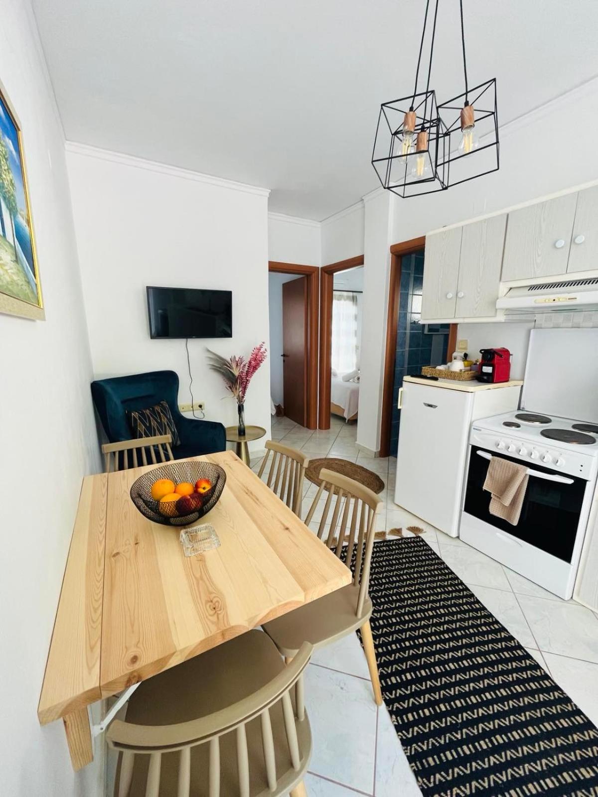 Ammoudeli Apartments Πλωμάρι Εξωτερικό φωτογραφία