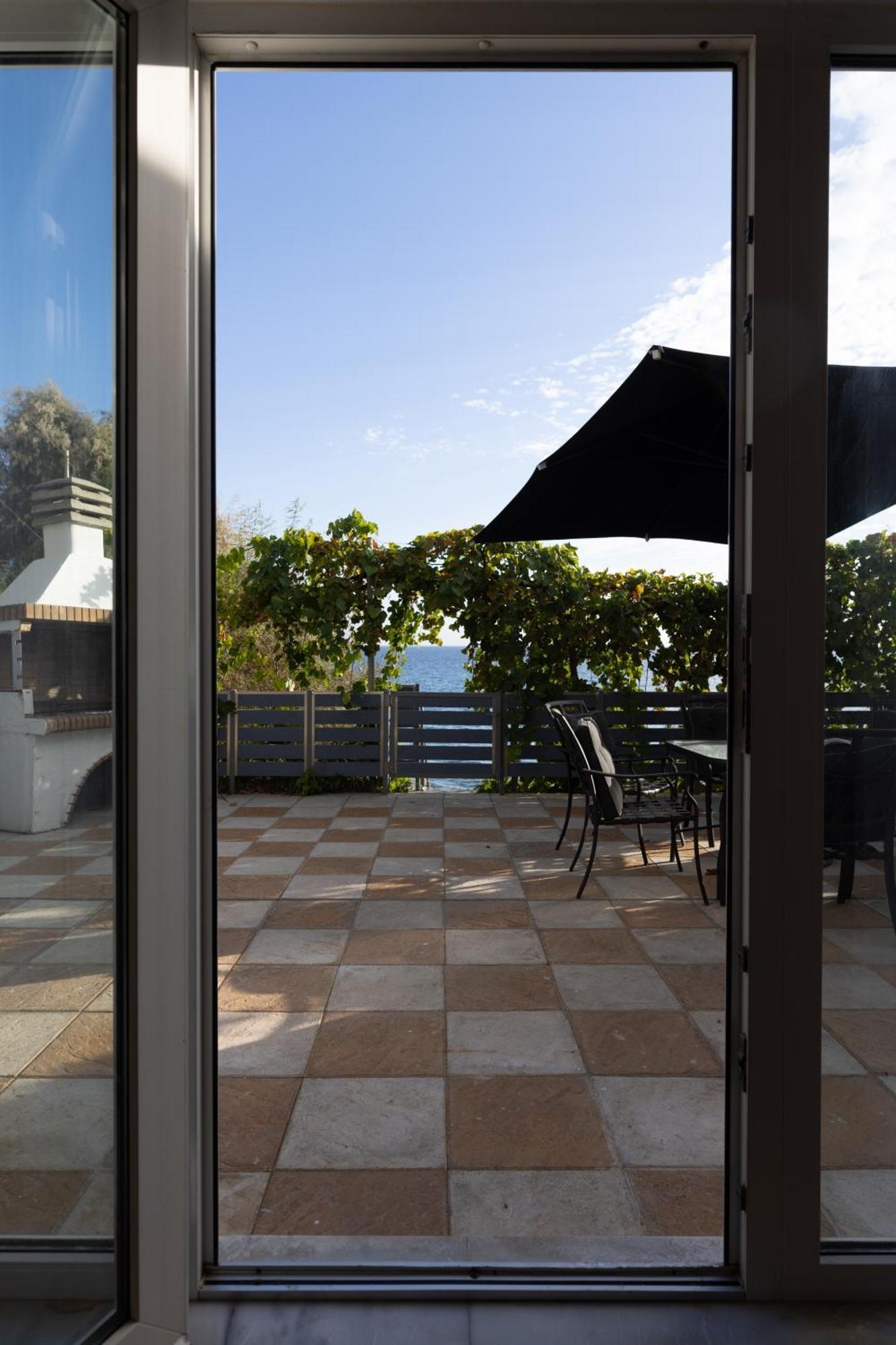 Ammoudeli Apartments Πλωμάρι Εξωτερικό φωτογραφία